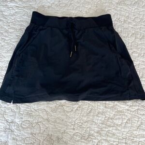 Black all in motion tennis skirt